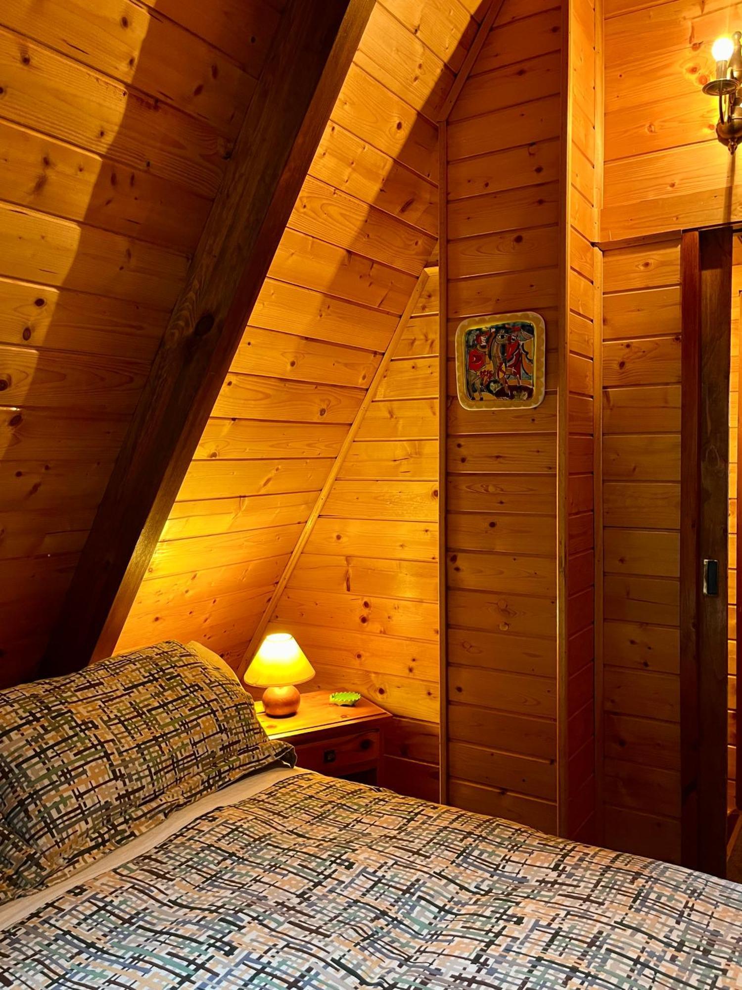 Chalet Natura La Taverna Dei 3 Porcellini Cavaliere  Eksteriør billede