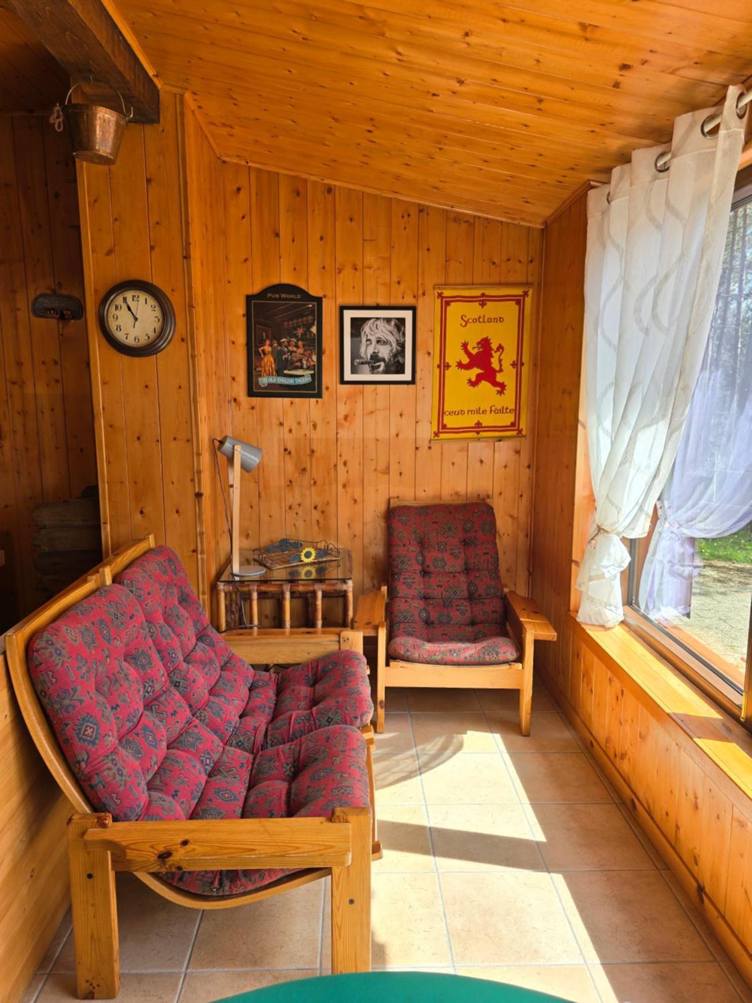 Chalet Natura La Taverna Dei 3 Porcellini Cavaliere  Eksteriør billede